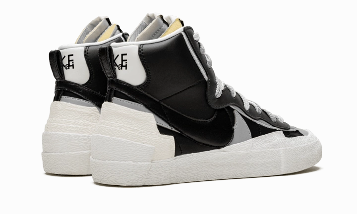 Nike Blazer Mid Sacai Black Grey Active Step workout mode