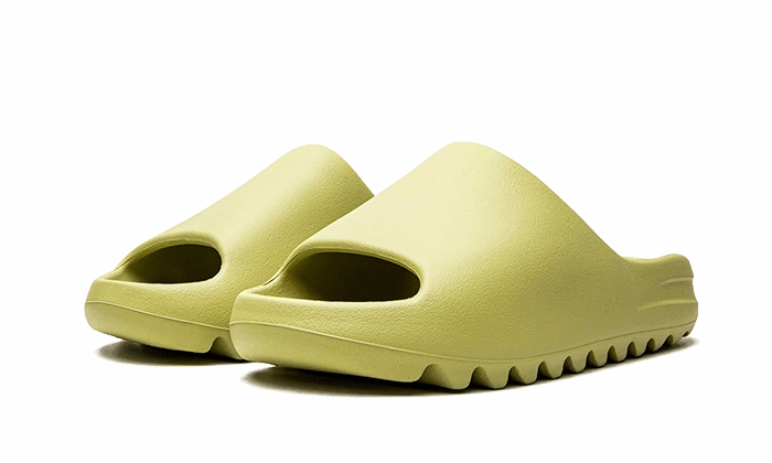 Sleek Look Minimal Fit Yeezy Slide Resin (Restock Pair)