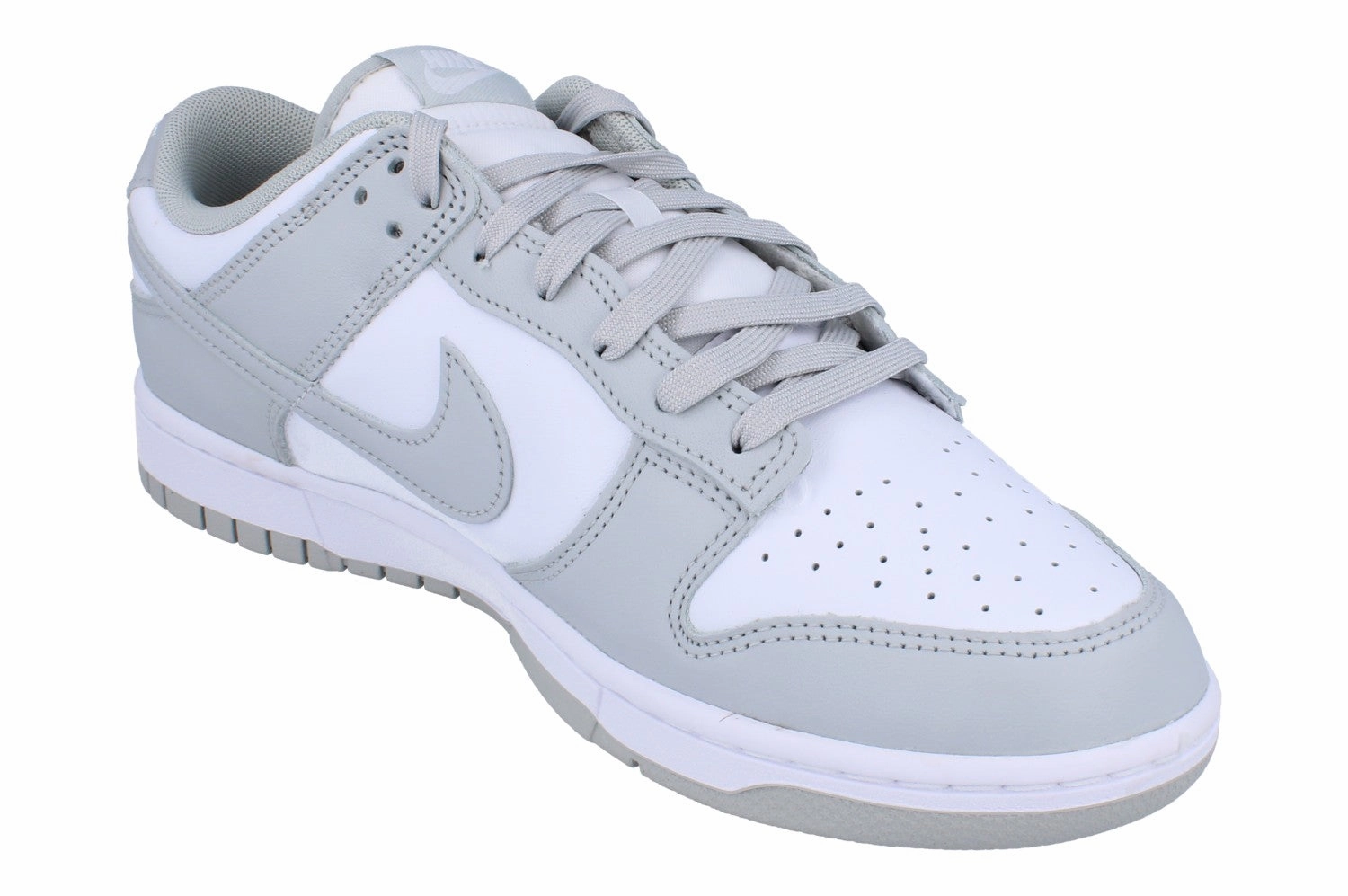 Urban Luxury Fit Everyday Nike Dunk Low Retro Mens Trainers DD1391 103