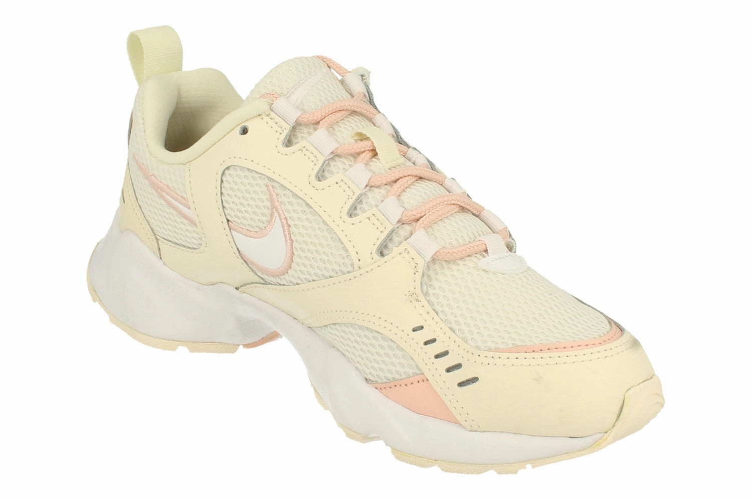Nike Womens Air Heights Trainers CI0603 107 running with ankle braces