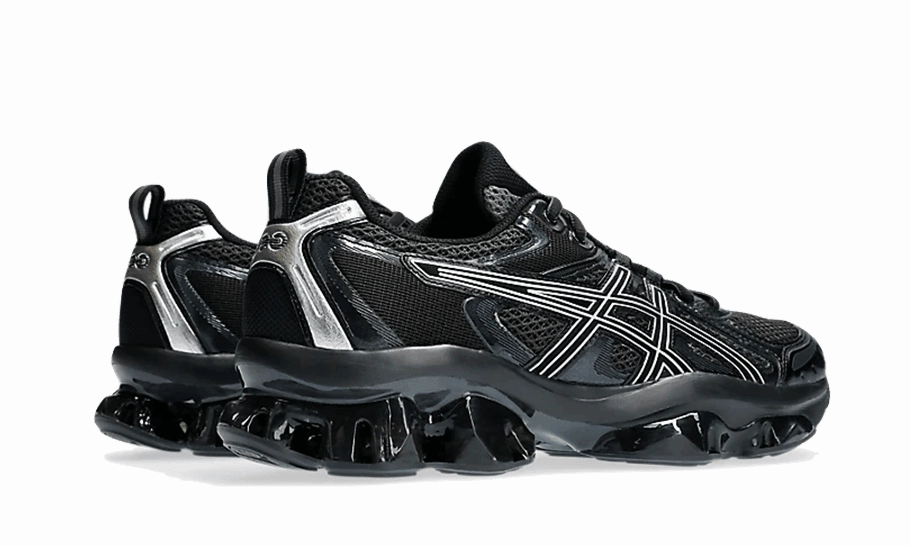 running on hills purple shoes Gel-Quantum Kinetic Graphite Grey Black