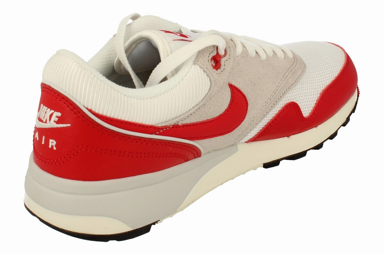 Smooth Upper Stability Nike Air Odyssey Mens Trainers 652989 106