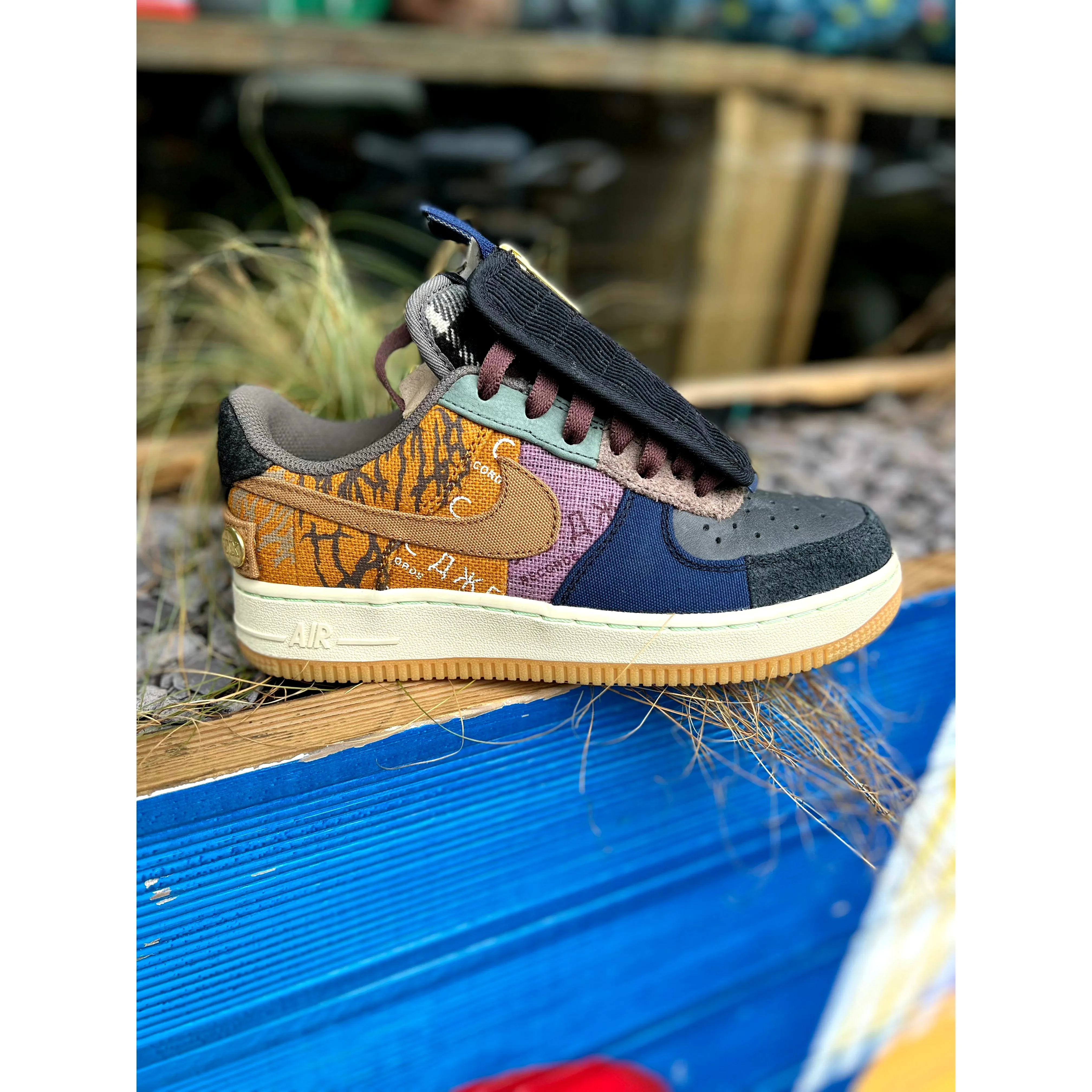 Air Force 1 Low Travis Scott Cactus Jack Outdoor Grip running in dusty tracks shoes