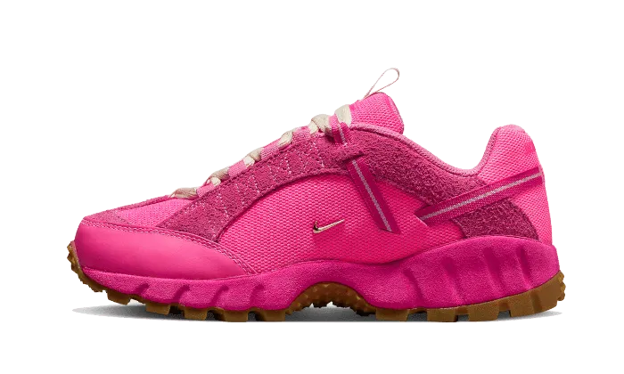running for cardiovascular health Eva Midsole Air Humara LX Jacquemus Pink