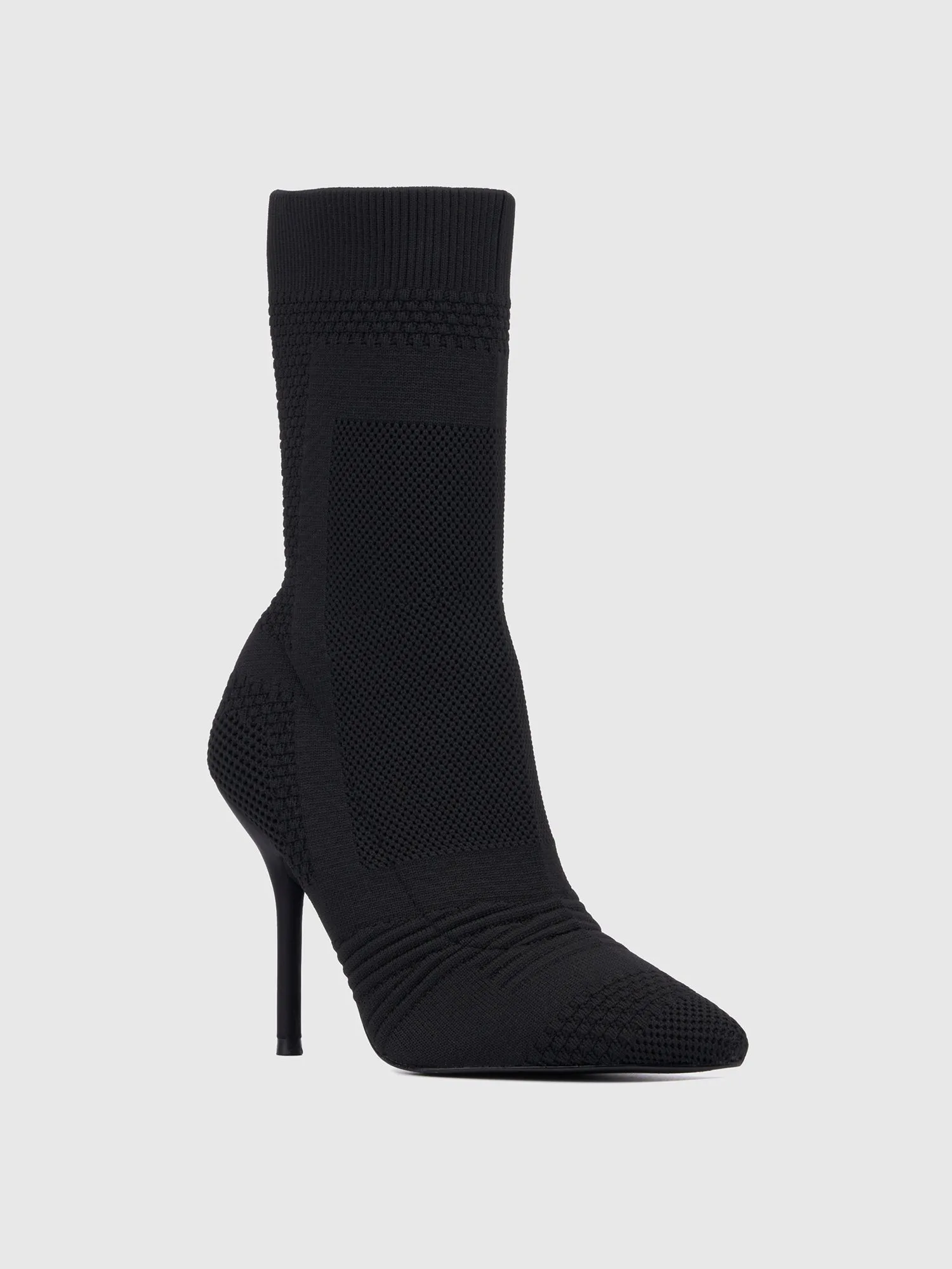 Pointed Toe Knit Bootie