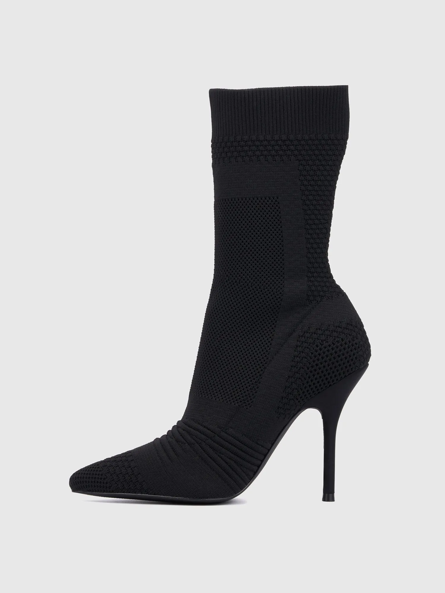 Pointed Toe Knit Bootie