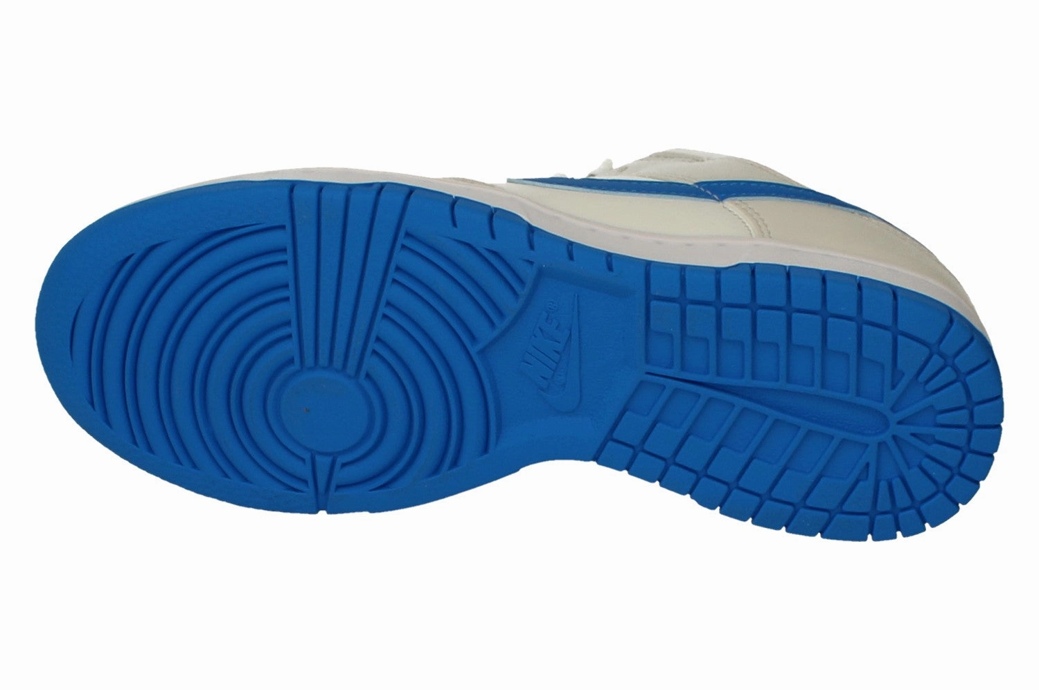 Nike Dunk Low Retro Mens Trainers DV0831 108 Anti Slip Tread Design Built-in wear