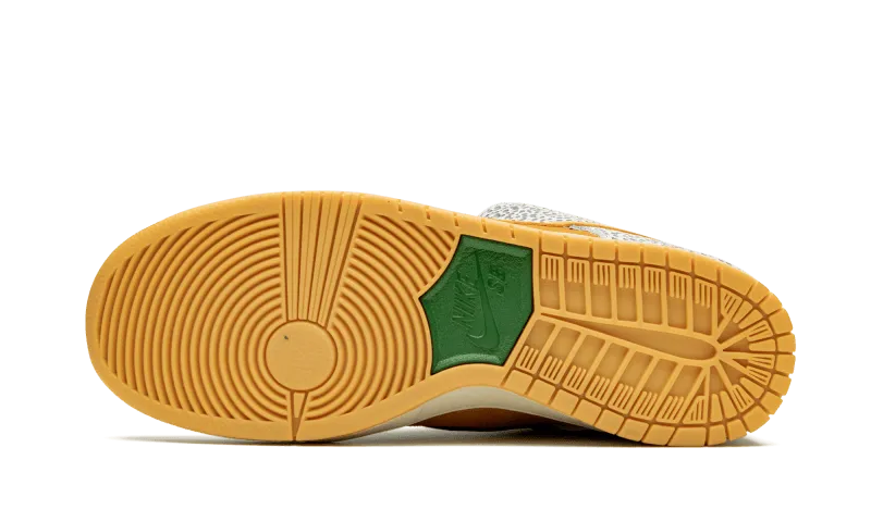 Flexible Traction Rocker Sole Technology Nike SB Dunk Low Safari