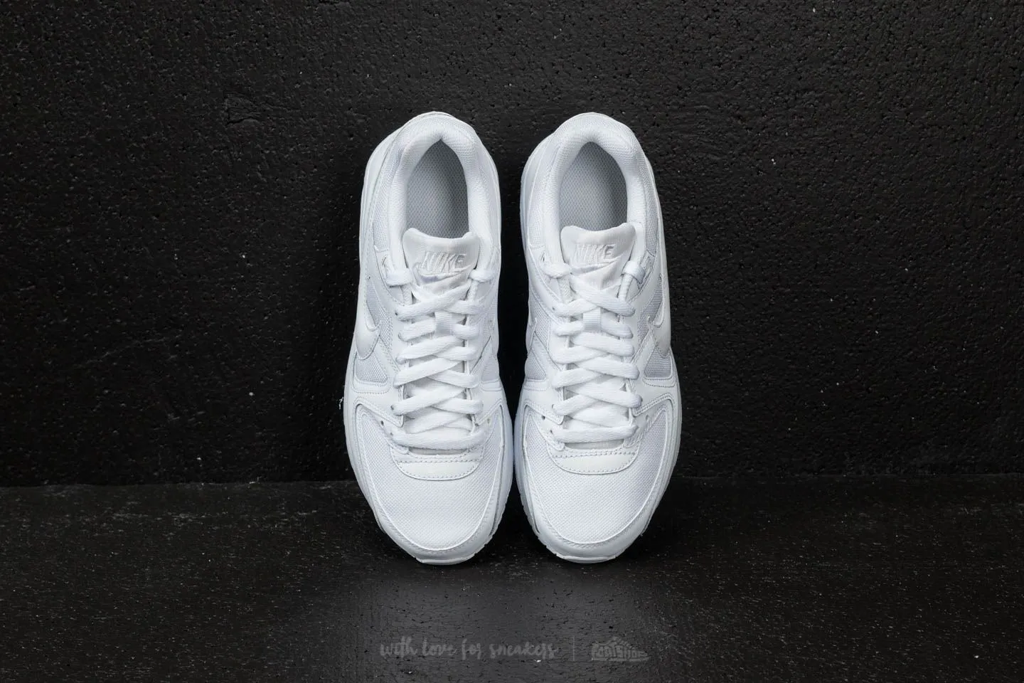 Nike AIR MAX COMMAND FLEX (GS) Indoor Training