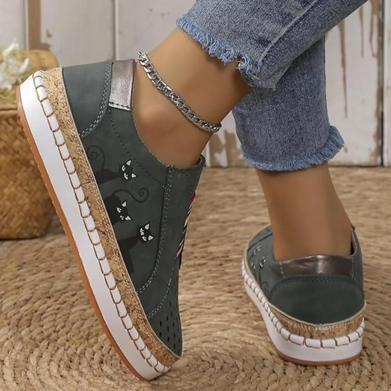 Rayootd Orthopedic Shoes for Women with Cats, Casual Hollow Lightweight Flat Shoes for Women, Elastic Slip-On Loafers Black Cat Shoes Sports Shoes, Women Running Sports Shoes Breathable