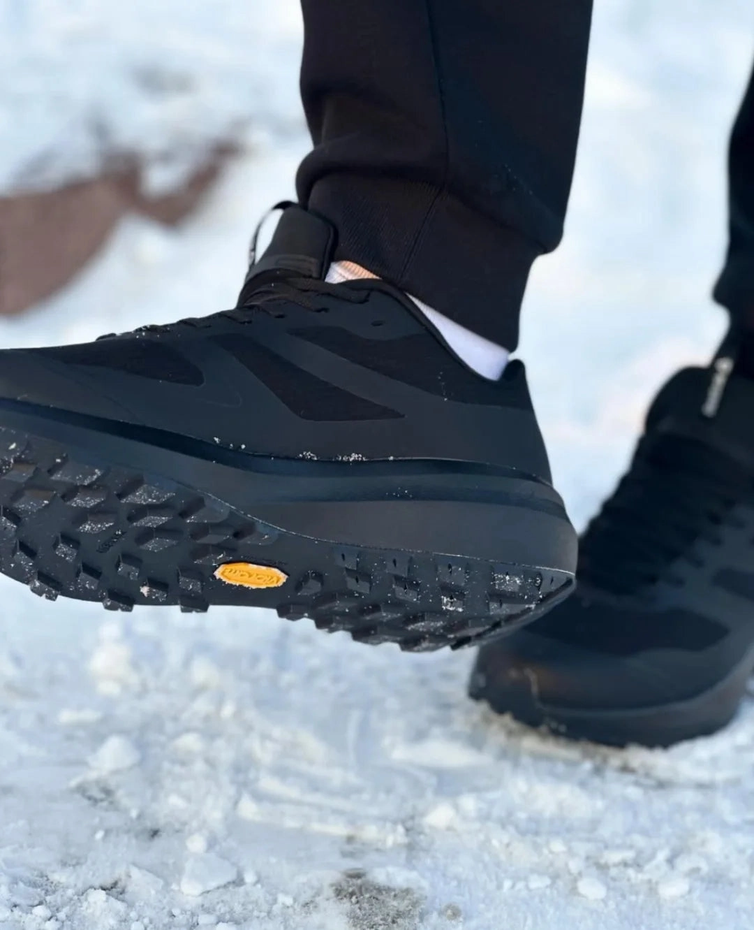 Reebok Core Tex Running Black Simple Look