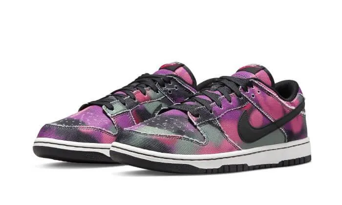 wide shoes Dunk Low Graffiti Pink