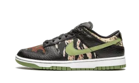 weekend warriors Dunk Low SE Black Multi-Camo (Crazy Camo)