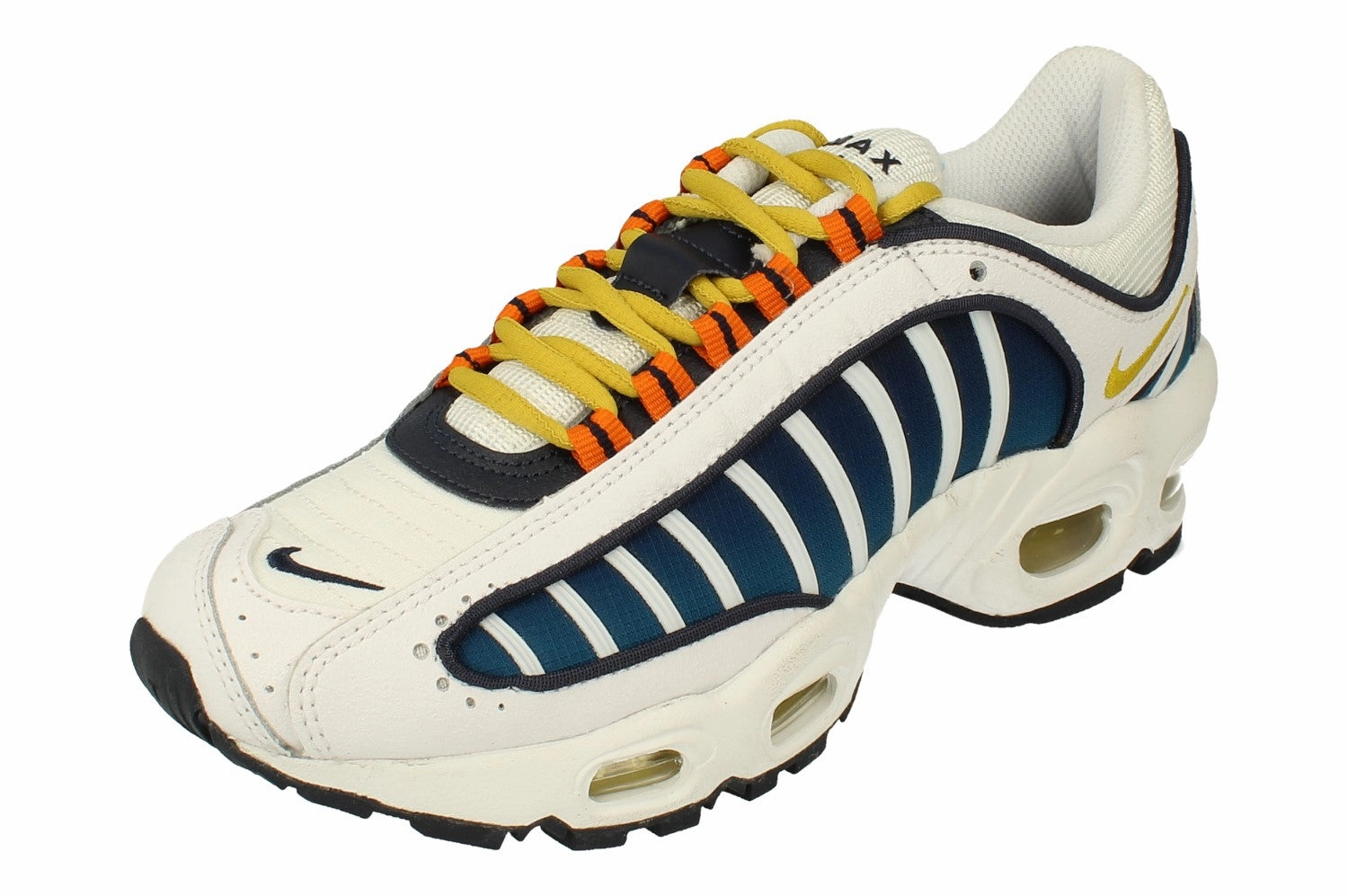 Nike Air Max Tailwind IV Womens CK2600 100 Comfortable Shank Elastic Material