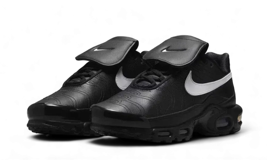 Nike Air Max Plus Tiempo Black White Trail Style
