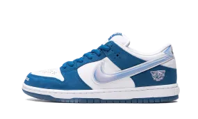 Nike SB Dunk Low Born x Raised One Block At A Time Comfortable Heel Street Chic