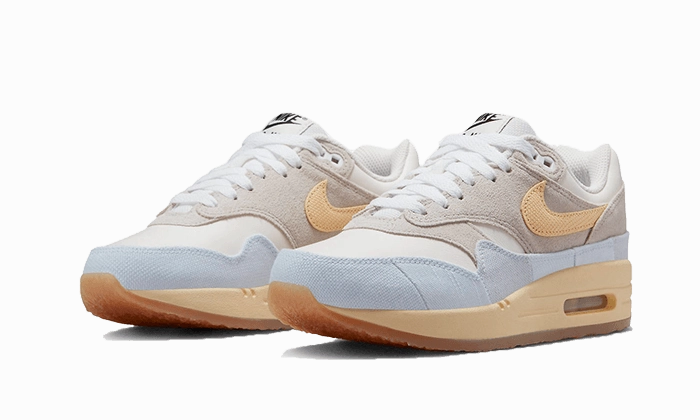 Smooth ride Nike Air Max 1 Crepe Light Bone