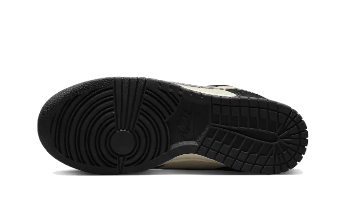 All-day breathability Quality Nike Dunk Low LX Black Team Gold