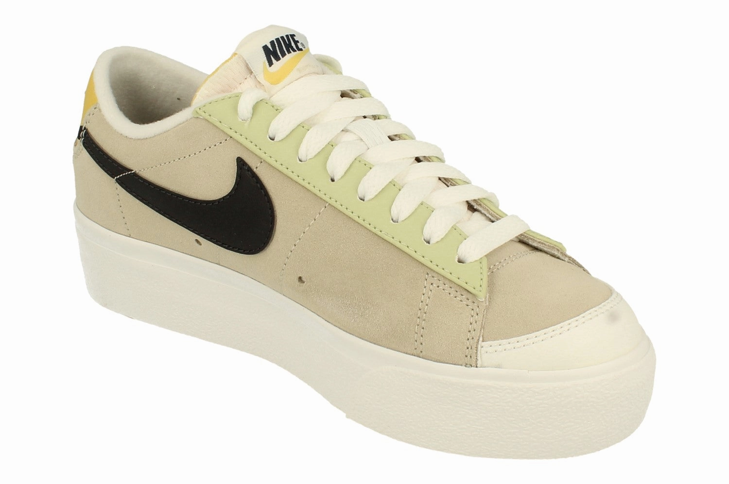 anti - static - feature shoes Nike Womens Blazer Platform Trainers Dq0884 100