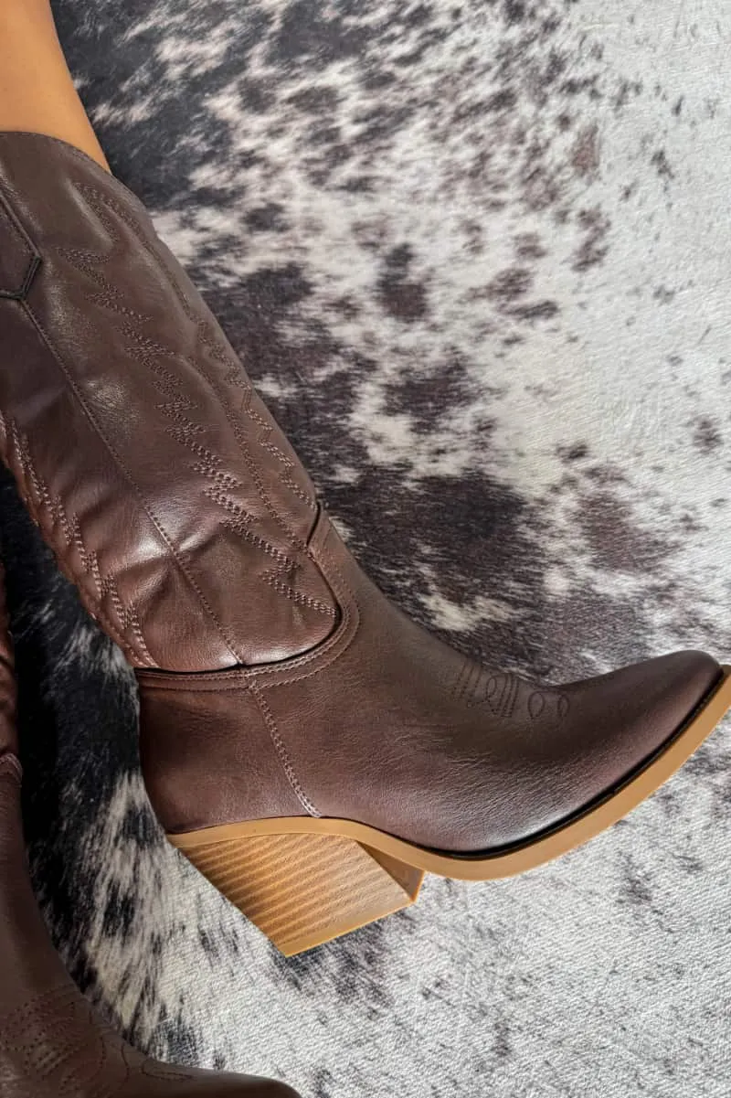 SANDY Cowboy Western Boots - Dark Brown