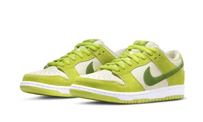 toe - box - roomy shoes 10k - running shoes SB Dunk Low Green Apple