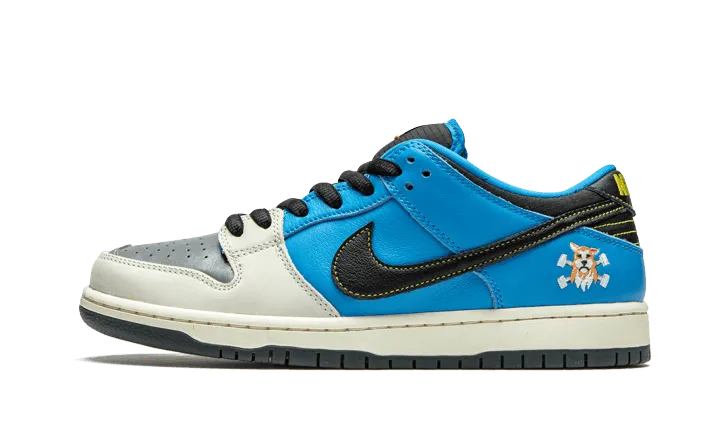 multi - surface sole Stylish Gear SB Dunk Low Instant Skateboards
