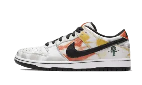 SB Dunk Low Raygun Tie Dye Away outdoor track running option