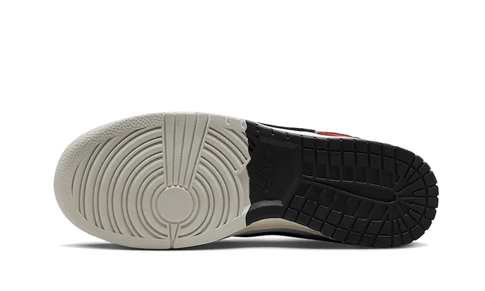Nike Dunk Low Chicago Split Zonal Flexibility