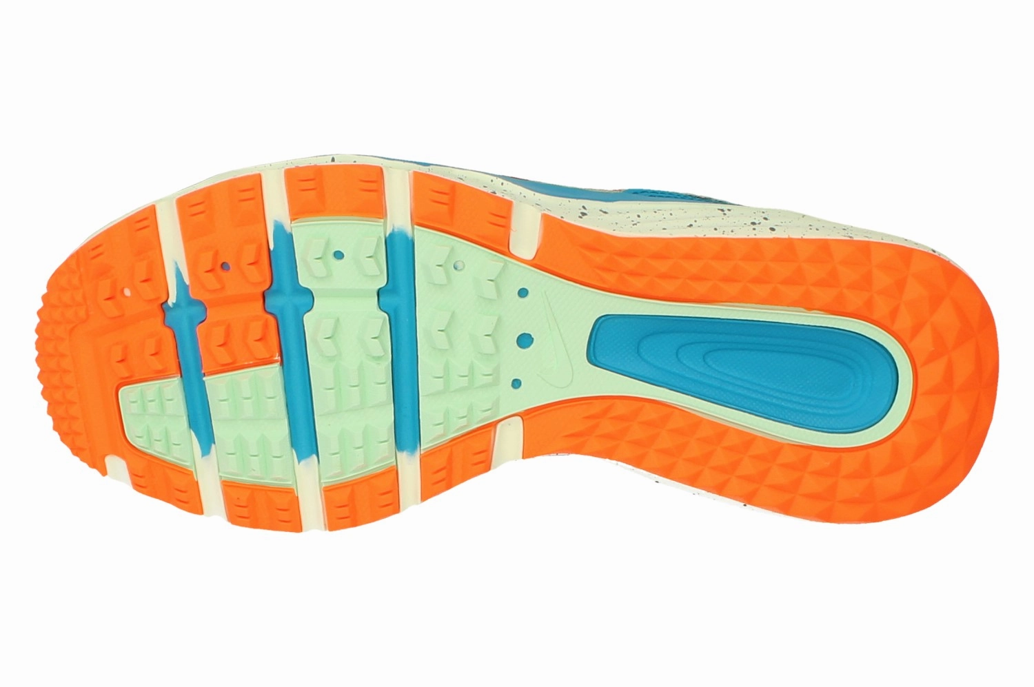 Nike Juniper Trail Mens CW3808 003 running in patterned designs