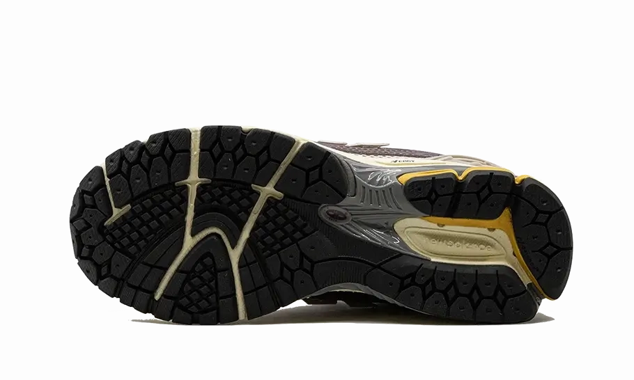 Maximum touch Walking Sessions New Balance 1906R Licorice