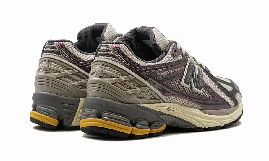 Textured Insole Steady Grip New Balance 1906R Licorice