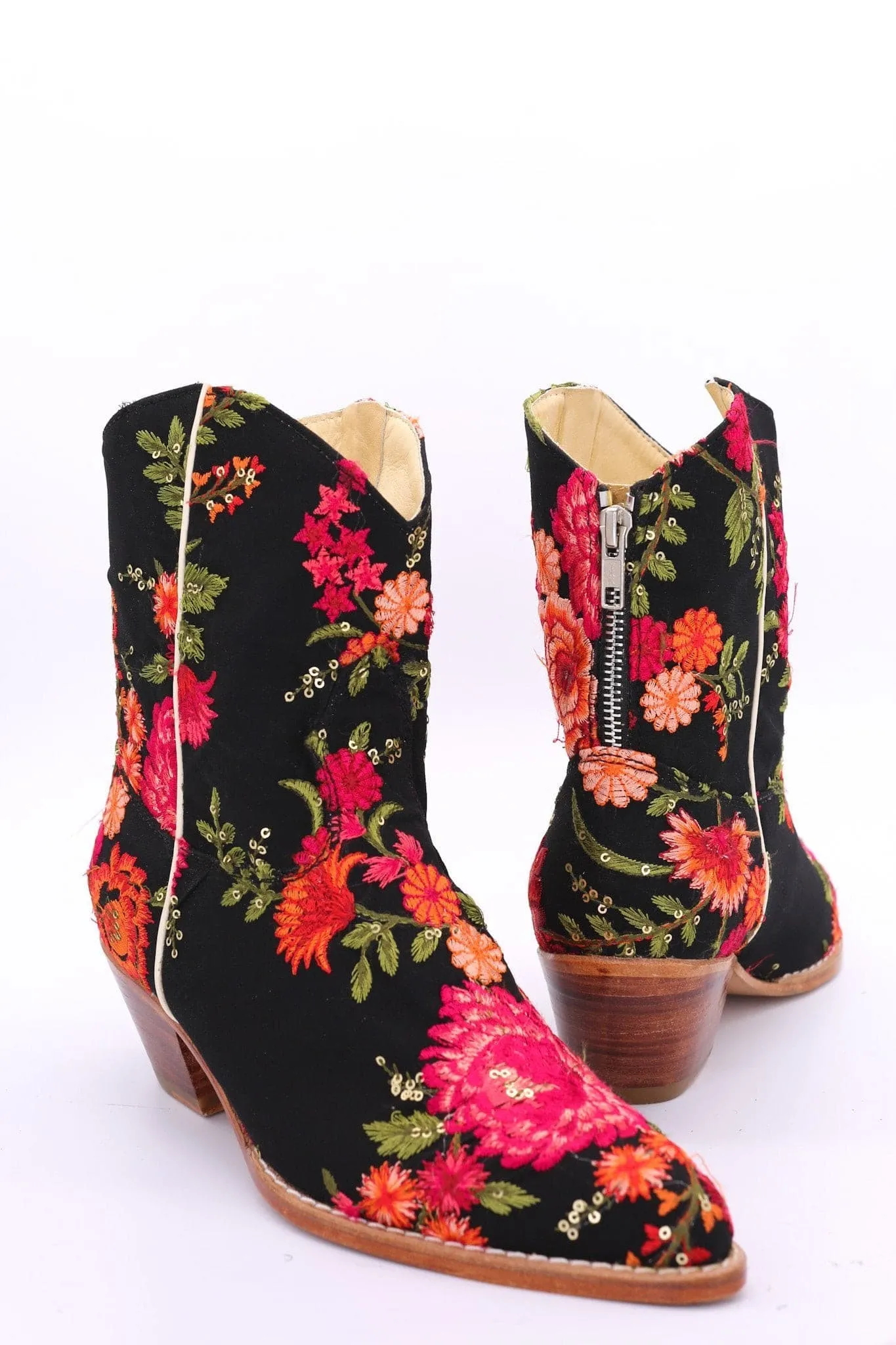 SHORT WESTERN BOOTS EMBROIDERED LEILA