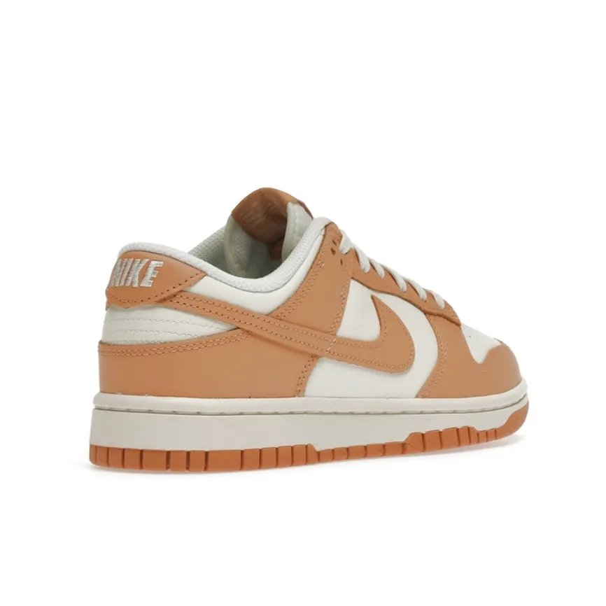 arch - support feature shoes running on flat ground shoes Nike Dunk Low Harvest Moon (W)