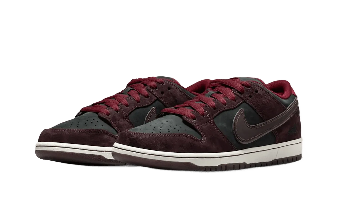 Exclusive breathability Comfortable to wear Nike SB Dunk Low Riot Skateshop
