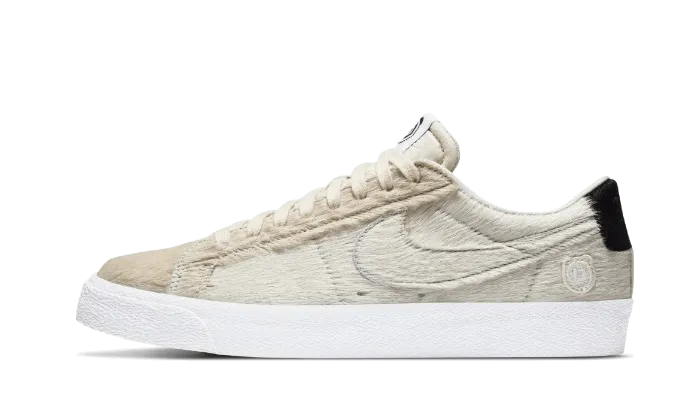 Nike SB Blazer Low Medicom Toy (2020) Anti Fatigue Support Everyday Motion