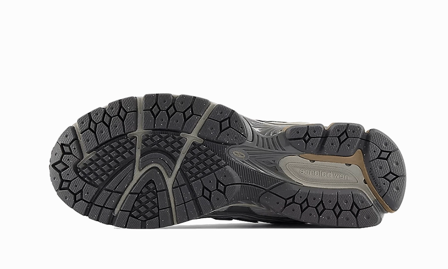 New Balance 1906N Team Away Grey Resilient Form Adaptive Grip