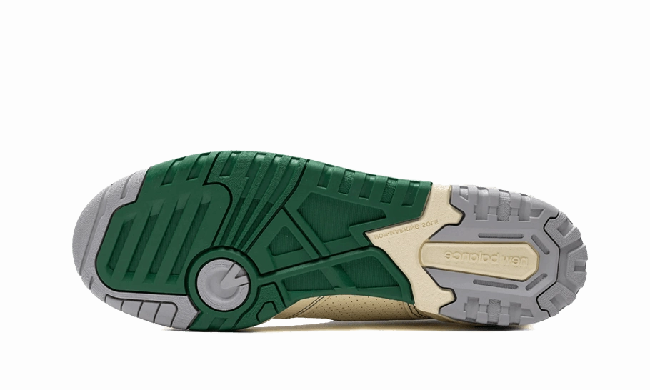 Ultra Cushioned Sole 550 Aime Leon Dore Masaryk Community Gym Green