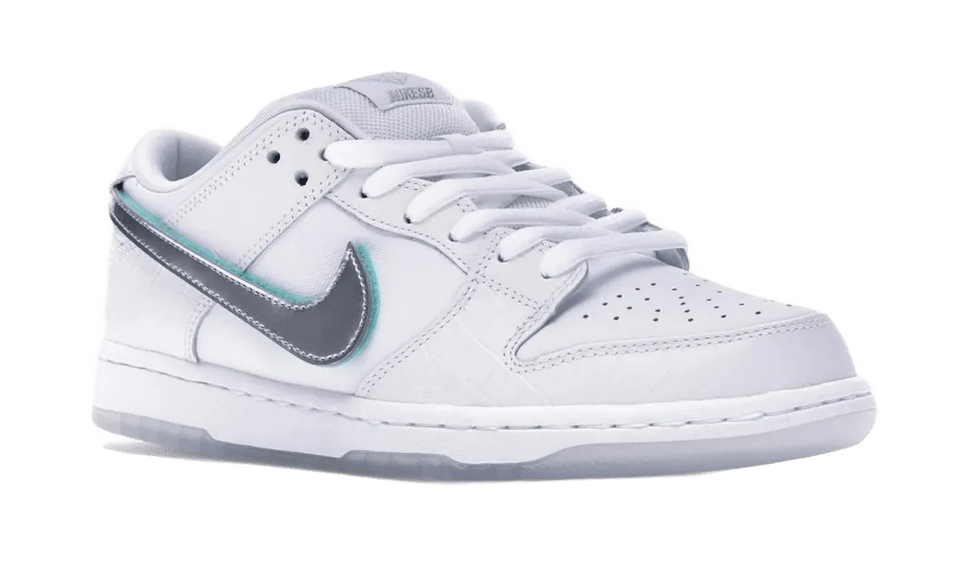 Fit Boost Eco conscious Nike SB Dunk Low Diamond Supply Co. White Diamond