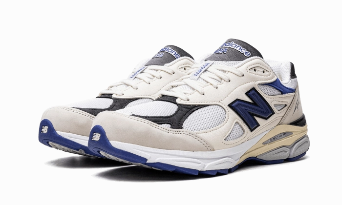 New Balance 990V3 - Made In USA Cream Blue Active Everyday Sporty Vibes