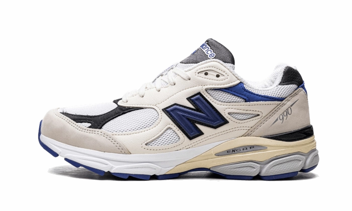 New Balance 990V3 - Made In USA Cream Blue Breathable layers Blown Rubber Outsole