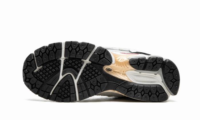 Weekend Pick New Balance 1906D Protection Pack Reflection