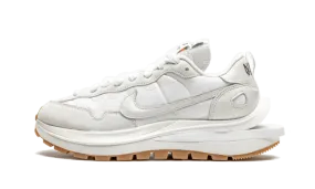 Nike Vaporwaffle Sacai Sail Gum Abrasion Resistant Upper