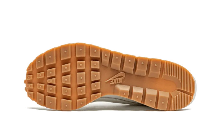 Nike Vaporwaffle Sacai Sail Gum Luxurious breathability Static Dissipation