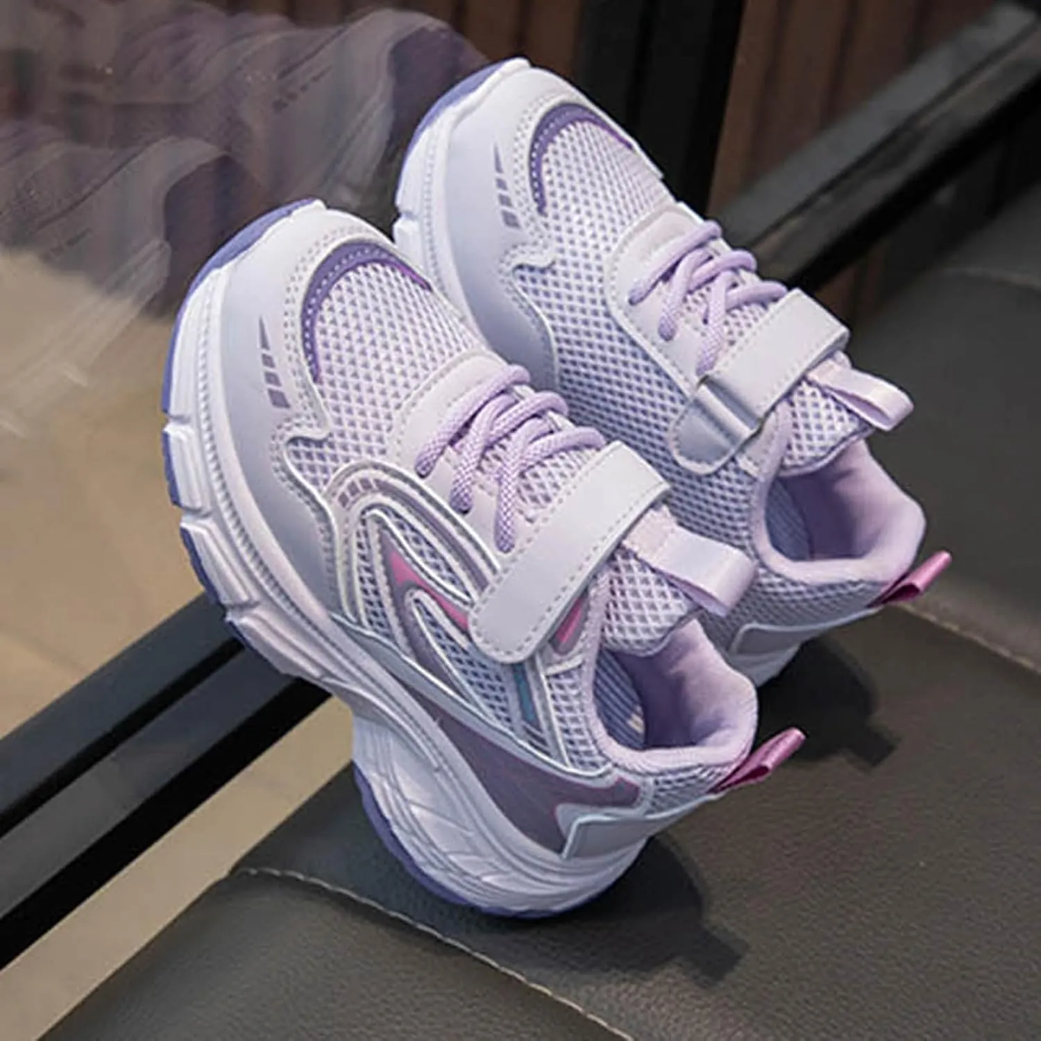 Sneakers for Girls Athletic Lace-Up Running Shoes with Chunky Cushion Heel Kids Hook and Loop Breathable Sports Shoes