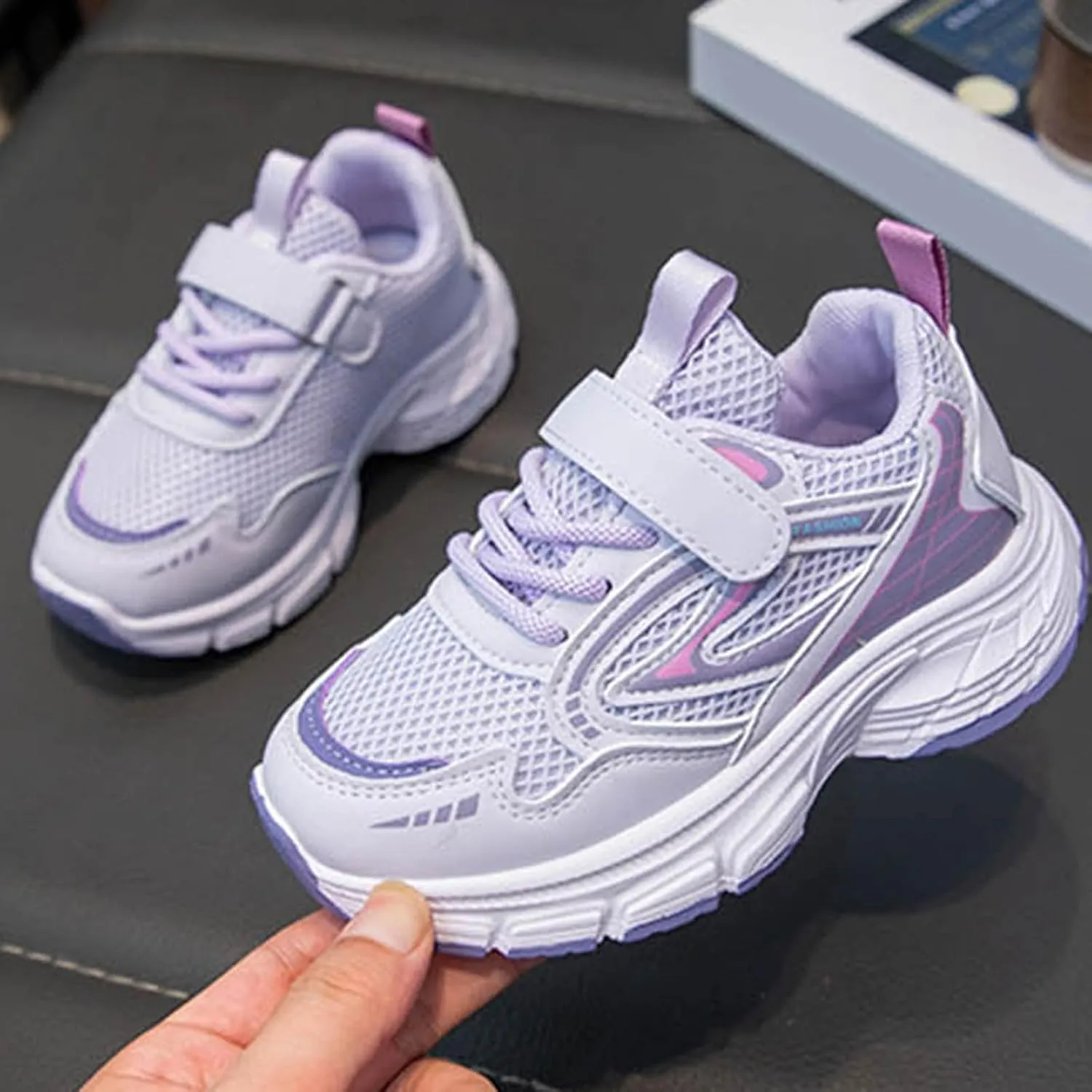 Sneakers for Girls Athletic Lace-Up Running Shoes with Chunky Cushion Heel Kids Hook and Loop Breathable Sports Shoes
