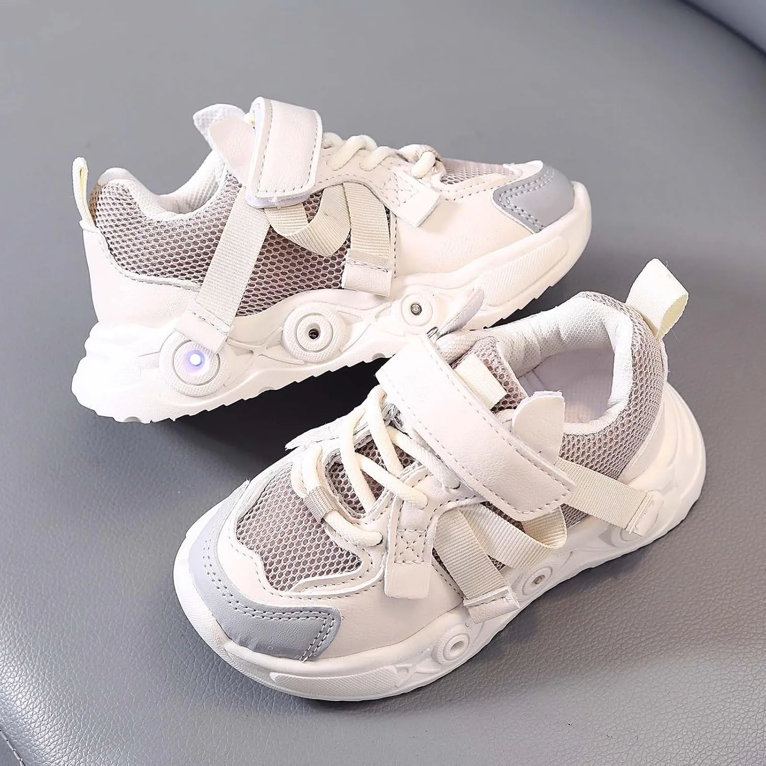 Sneakers for Girls Breathable Comfortable Luminous LED Flashing Fashion Sports Shoes with Hook and Loop Kids Running Shoes