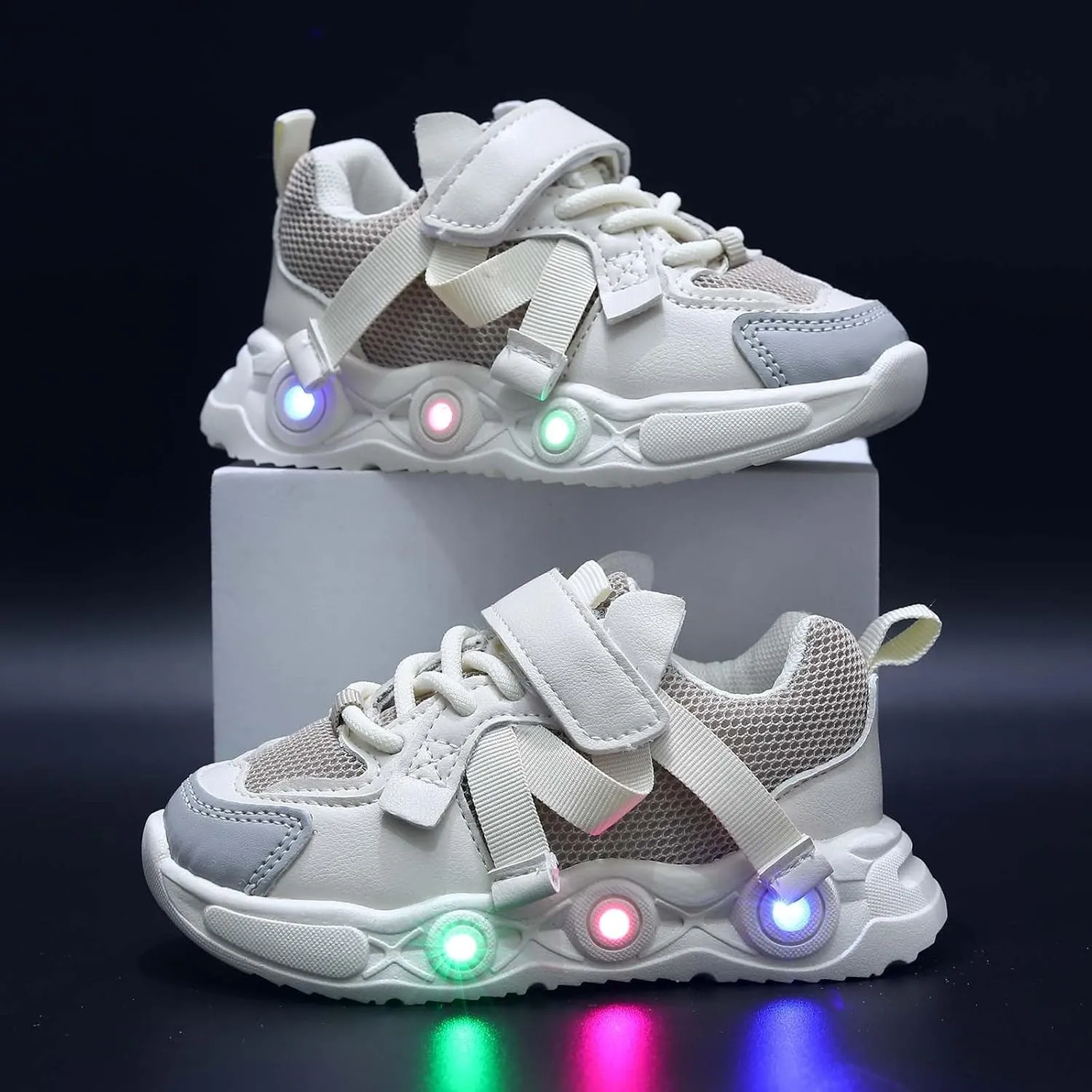 Sneakers for Girls Breathable Comfortable Luminous LED Flashing Fashion Sports Shoes with Hook and Loop Kids Running Shoes