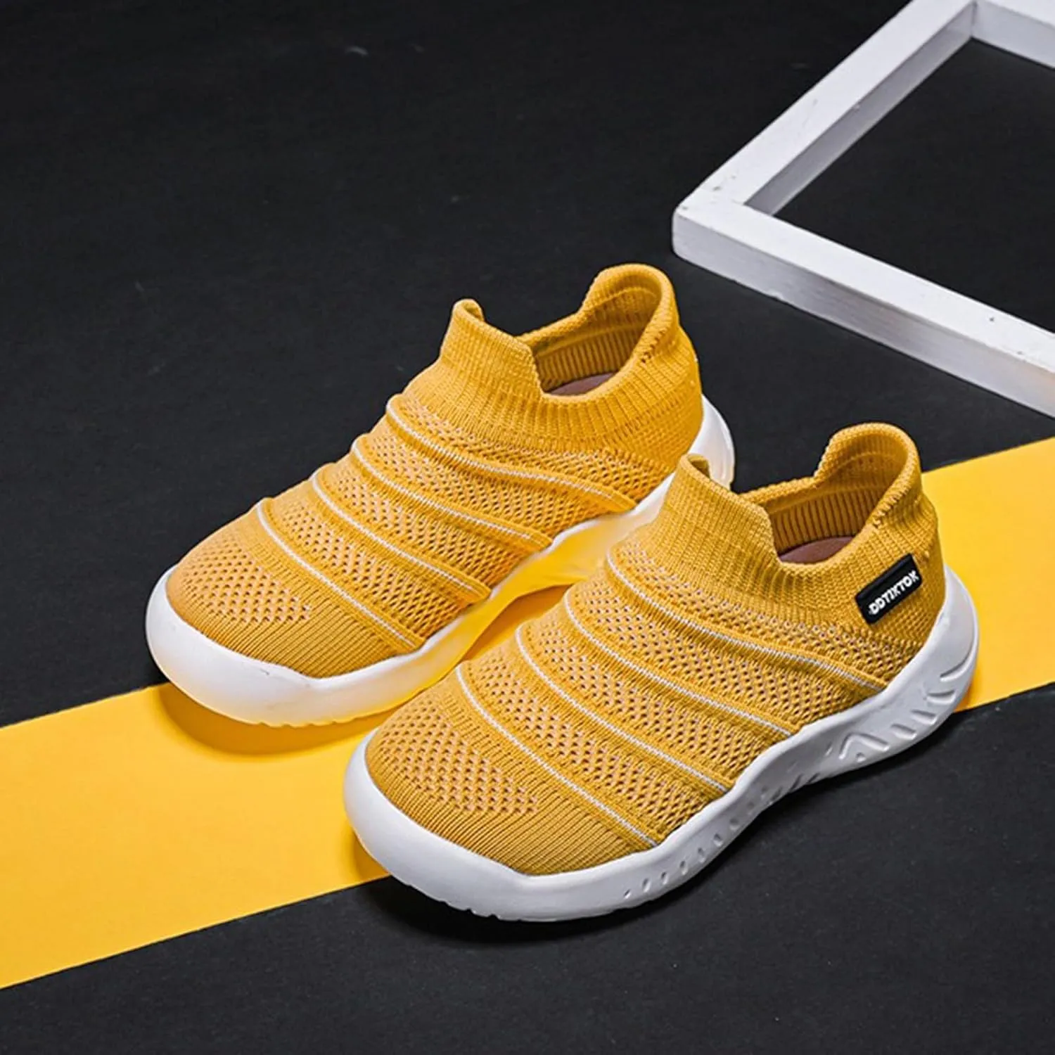 Sneakers for Girls Lightweight Athletic Running Shoes Elastic Breathable Knit School Sports Shoes Slip On Sock Sneakers