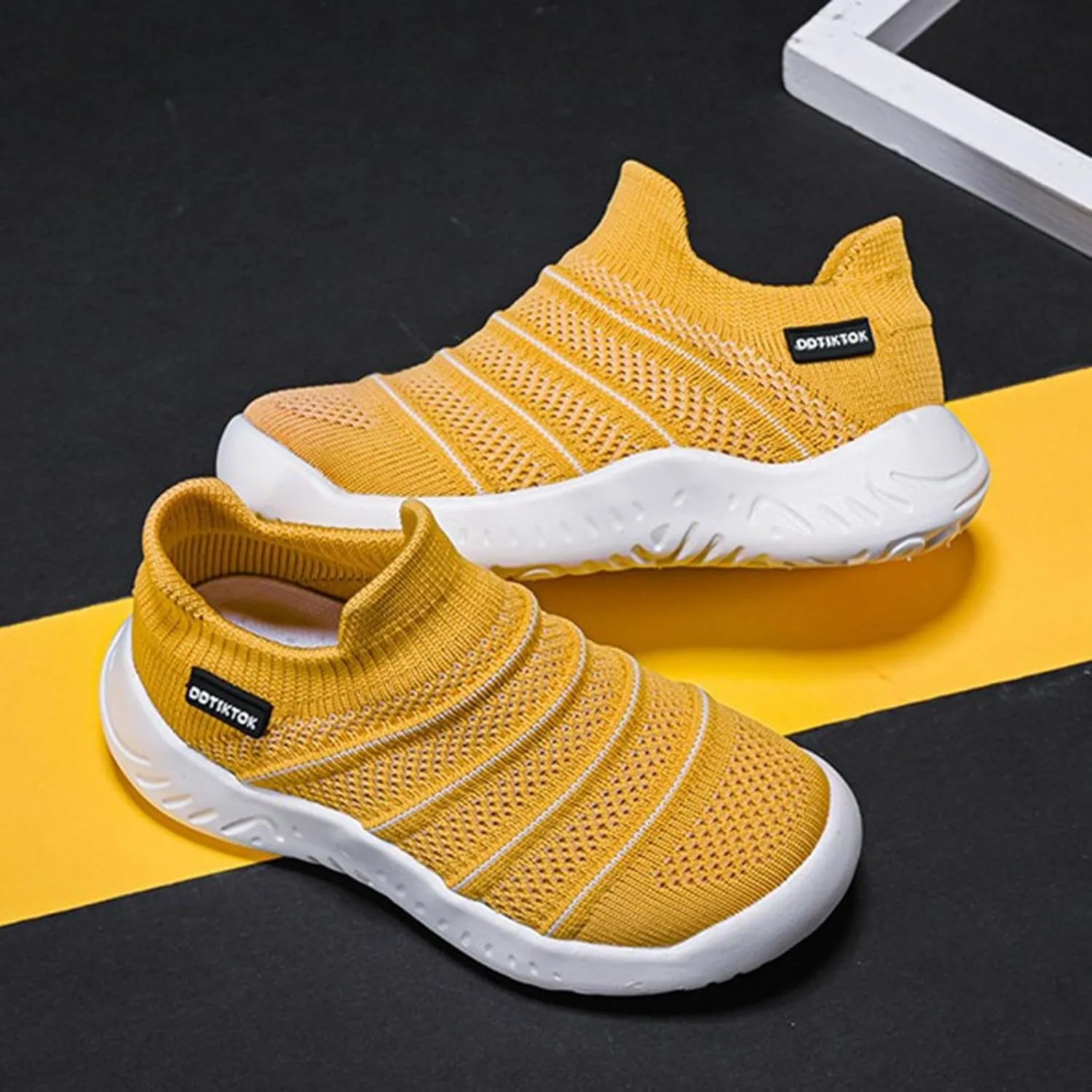 Sneakers for Girls Lightweight Athletic Running Shoes Elastic Breathable Knit School Sports Shoes Slip On Sock Sneakers