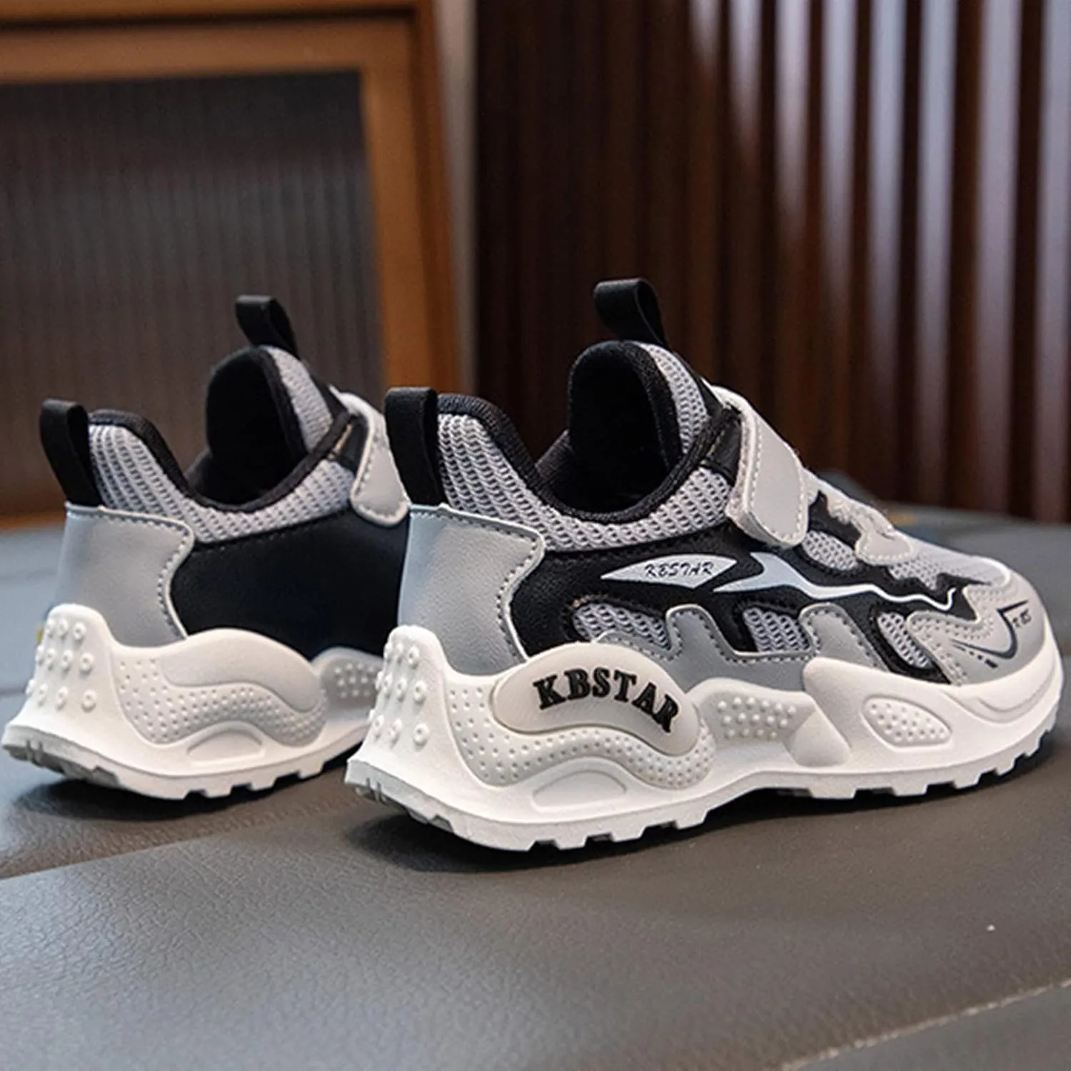 Sneakers for Girls Running Non-Slip Tennis Casual Walking Shoes with Hook and Loop Breathable Mesh Sports Shoes for Kids